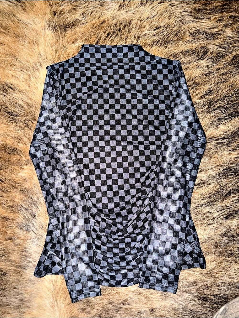 Checkered Short Sleeve Top in Black & Gray